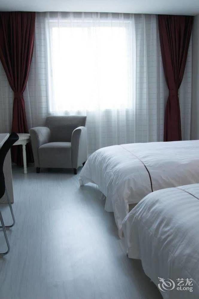 Huzhou Youyou Holiday Hotel Nanxun Экстерьер фото